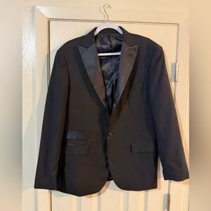 Elegant Black Men's Tuxedo Jacket